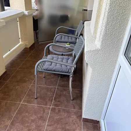Mazoji Zuvedra Appartement Palanga